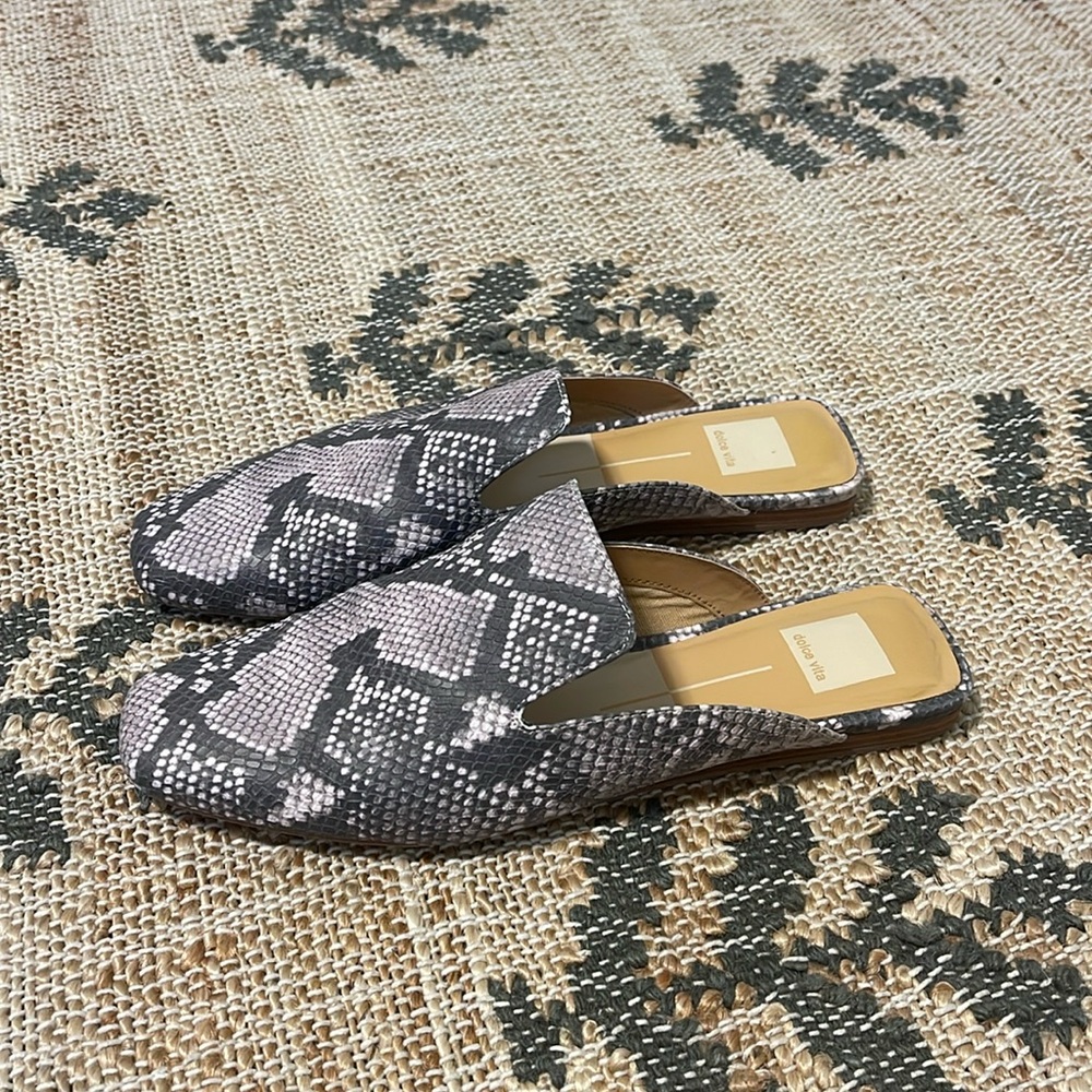 Dolce Vita Snakeprint Slides